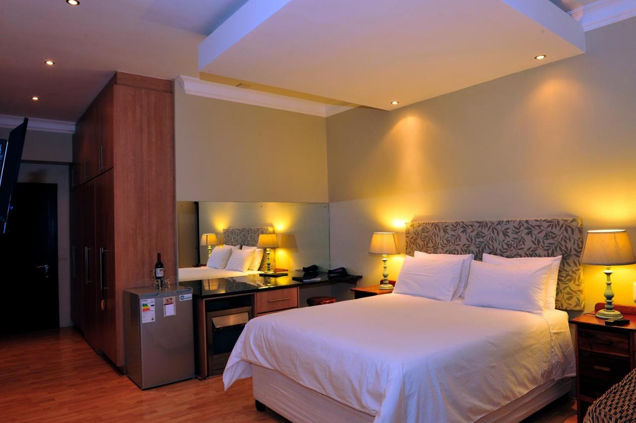 Marine 5 Boutique Hotel Gansbaai Kültér fotó